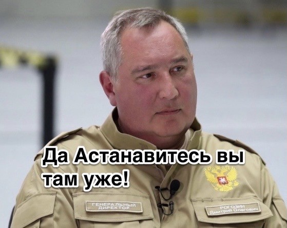 Starship SN10 перемещают из сборочного ангара на стартовую площадку. Процесс, который завораживает