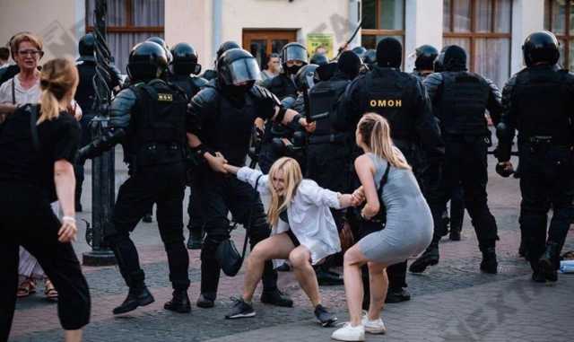 Песня фашистов в Минске.