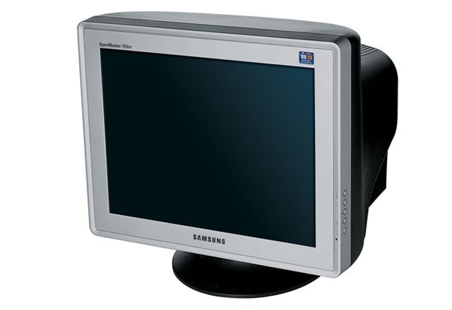 Новый игровой монитор Samsung G3 27’/180/HDR