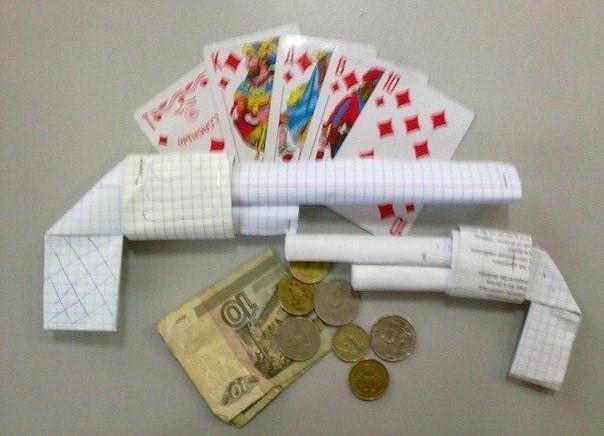 "Карты, деньги, два ствола"