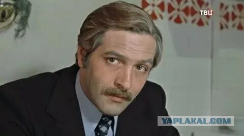 Выходим за край Вселенной, за пределы пространства и времени, вглубь материи