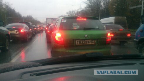А вы встречаете Яповцев на дороге с наклейкой?