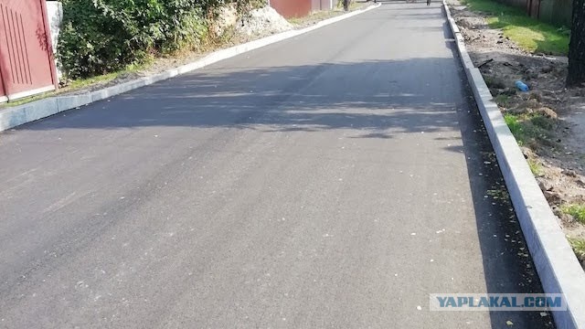 Памятник легендарному Мотороле открыт в центре Донецка
