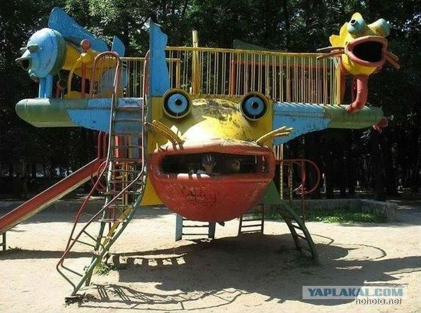 Суровые детские площадки