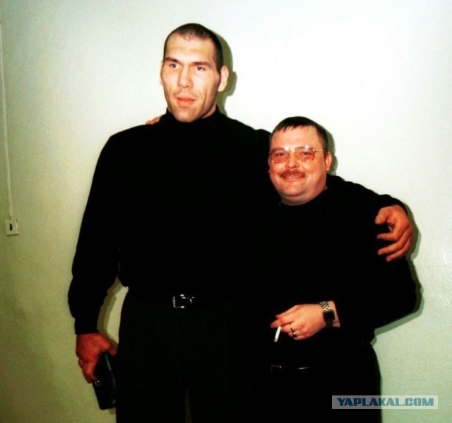 15 фото о том, как выглядели российские знаменитости в 1990-х