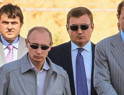 А.Г. Дюмин  - министр обороны и будущий президент России. Вагнер сделал свое дело