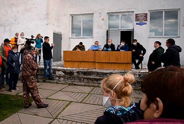 Российская школьница стала жертвой жестокой расправы. Полиция не пыталась ее защитить