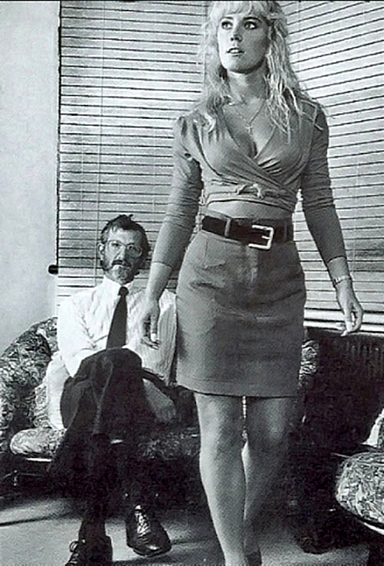 Мы знаем, что вы знаете, что мы смотрим...