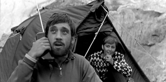 Зачем СССР начал массовое производство "мобильников" в 1947 году?