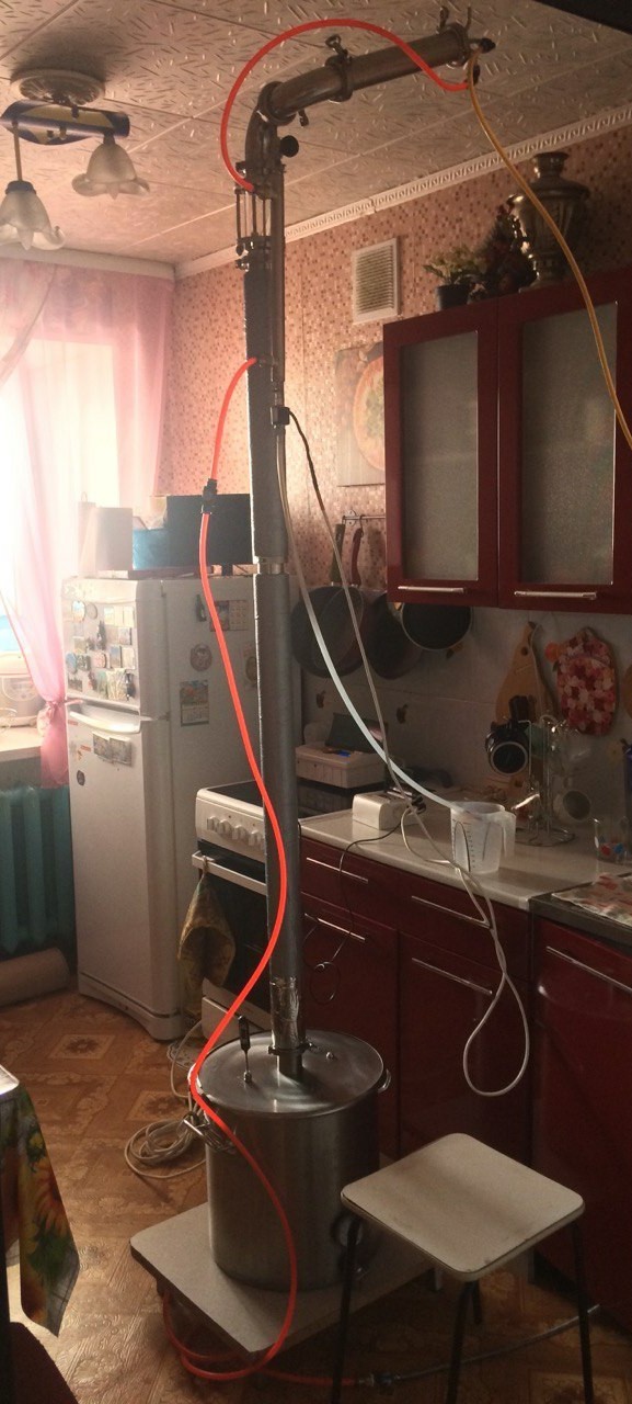 Российская водка хуже самогона