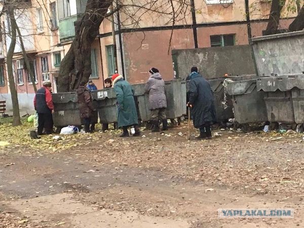 Ким Чен Ын объявил об угрозе голода в КНДР