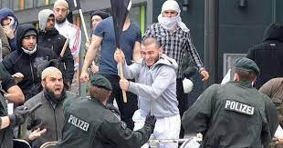 Потасовка в детской комнате в Германии
