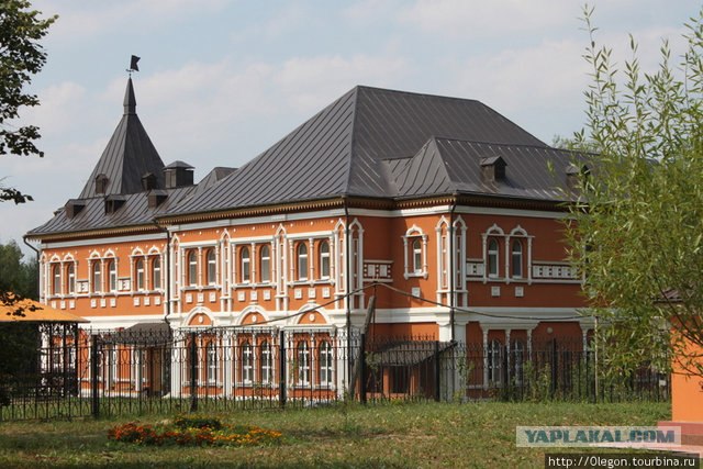 Золотая пыль Патриарха Кирилла