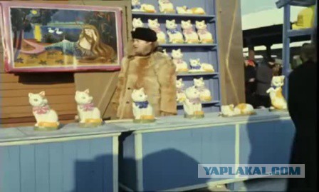 Эротические картины с откровенно-провокационным подтекстом