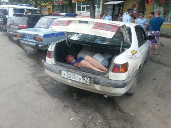 Чё у нас в стране творится? Машину уже не купить