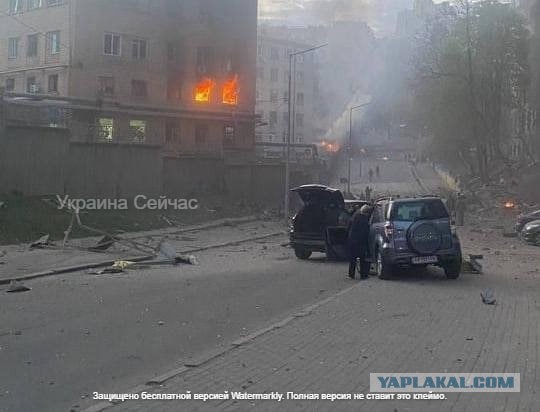 СМИ сообщили о взрывах на на оборонном заводе в Киеве