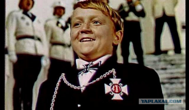 Министр экономического развития РФ Улюкаев награжден медалью.