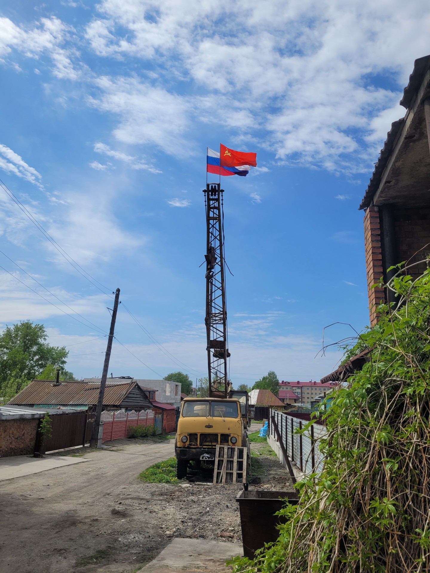 С наступающим!