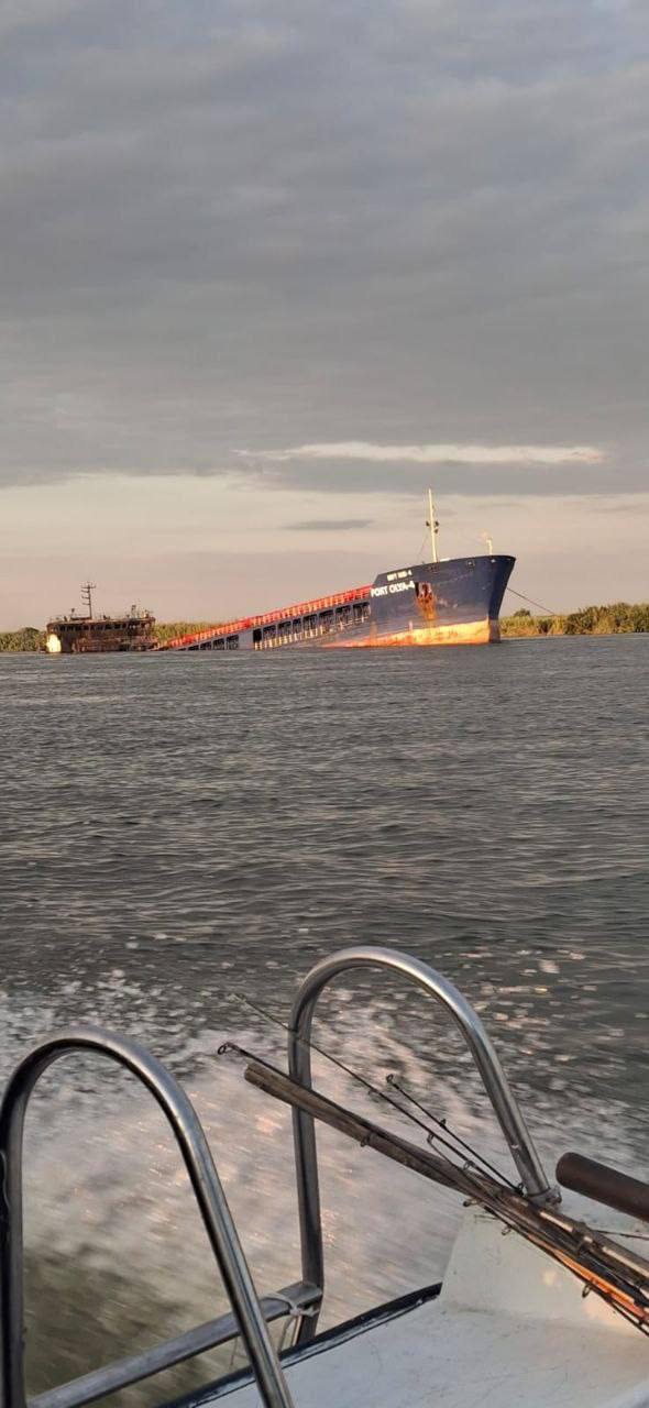 Морской порт Оля