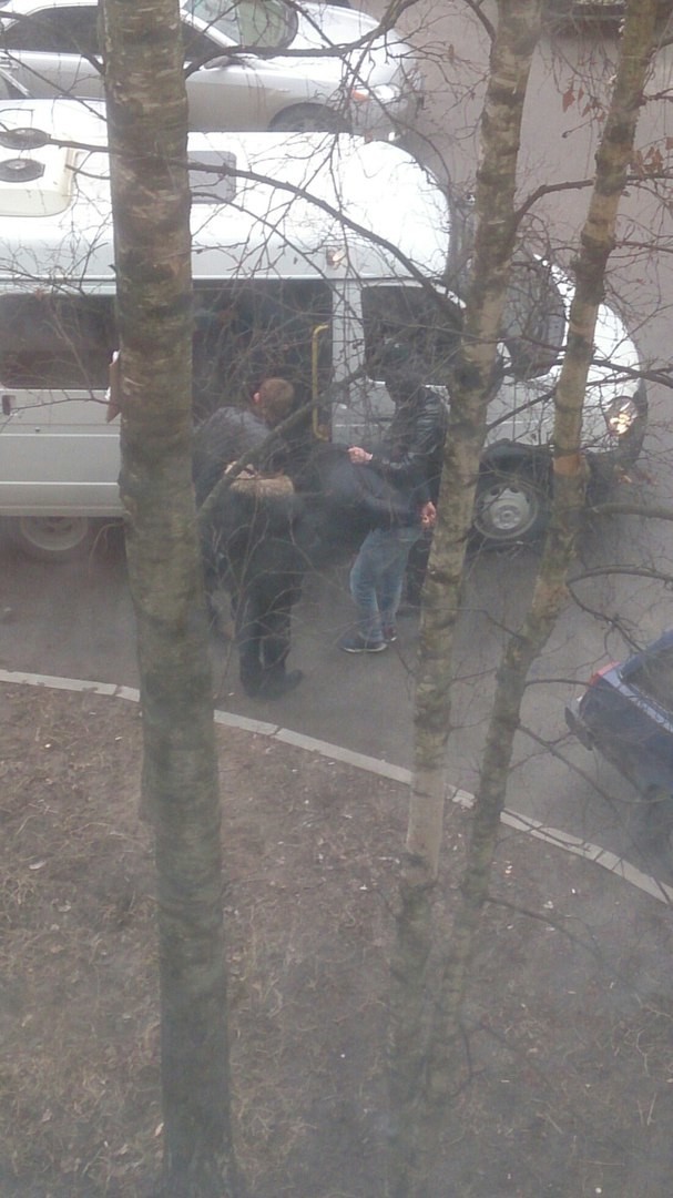В жилом доме в Петербурге обезврежено взрывное устройство