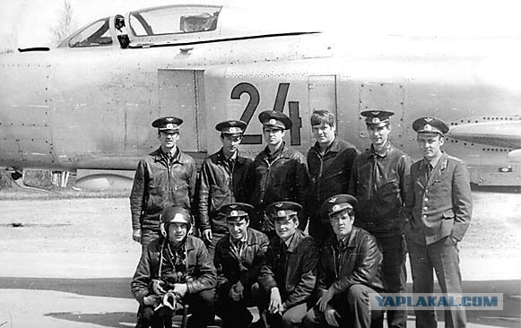 27 апреля 1981 года столкнулись два истребителя МиГ-25