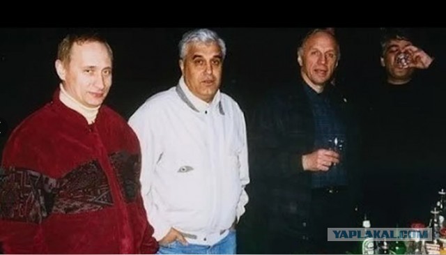 А прошли ли девяностые?