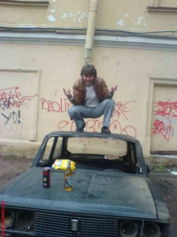 Алкотур в картинках из соцсетей.