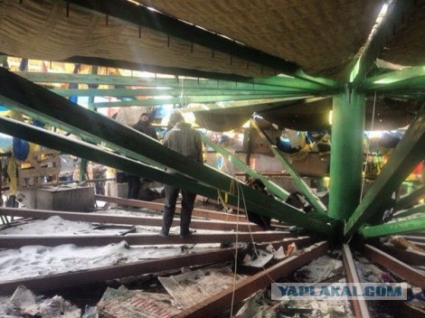 В Запорожье начался штурм здания обладминистрии