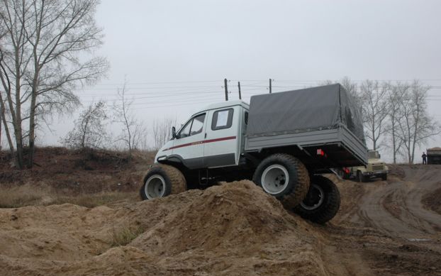 Бездорожье диктует свой дизайн