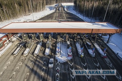 Стала известна средняя стоимость проезда на всей протяженности новой трассы М-11 Москва — Санкт-Петербург.