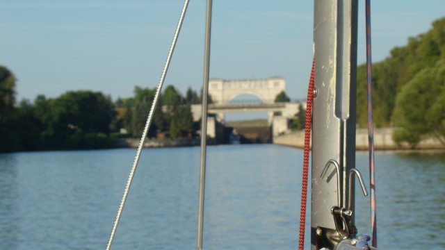 Трое в лодке