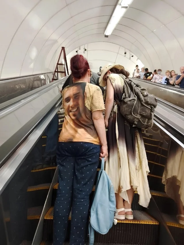 Новая подборка модников из метро