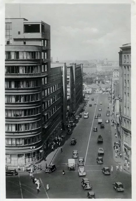Москва и москвичи. Двадцатый век. 03.03.2025