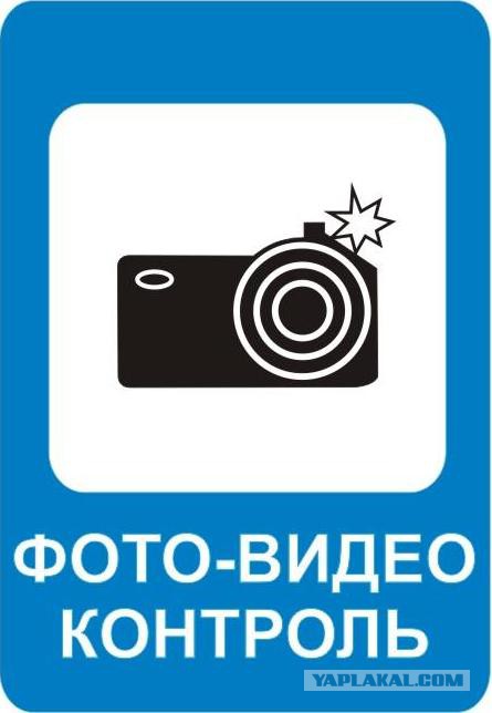 Оформление альбомов групп и исполнителей.