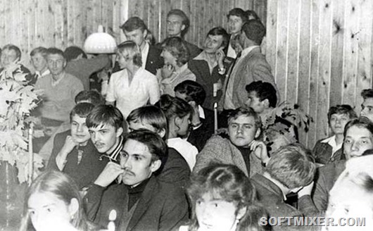 Советские женщины в общежитии