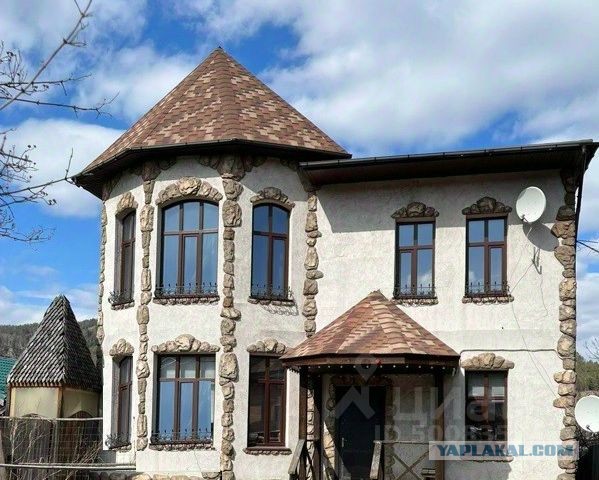 Жителей посёлка Овсянка попросили посидеть дома, пока приезжие отмечают столетний юбилей писателя Астафьева
