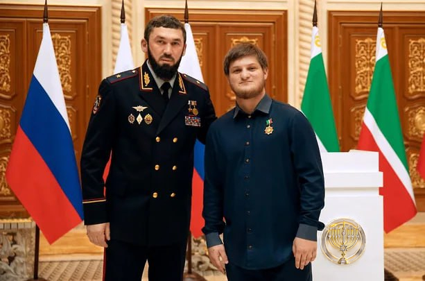 Сына главы Чечни Ахмата Кадырова назначили министром спорта региона
