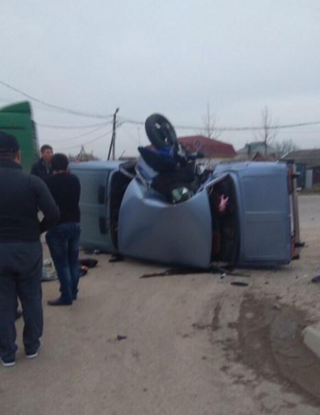 Жесткое ДТП с участем автомобиля и мотоцикла произошло в Славянске-на-Кубани