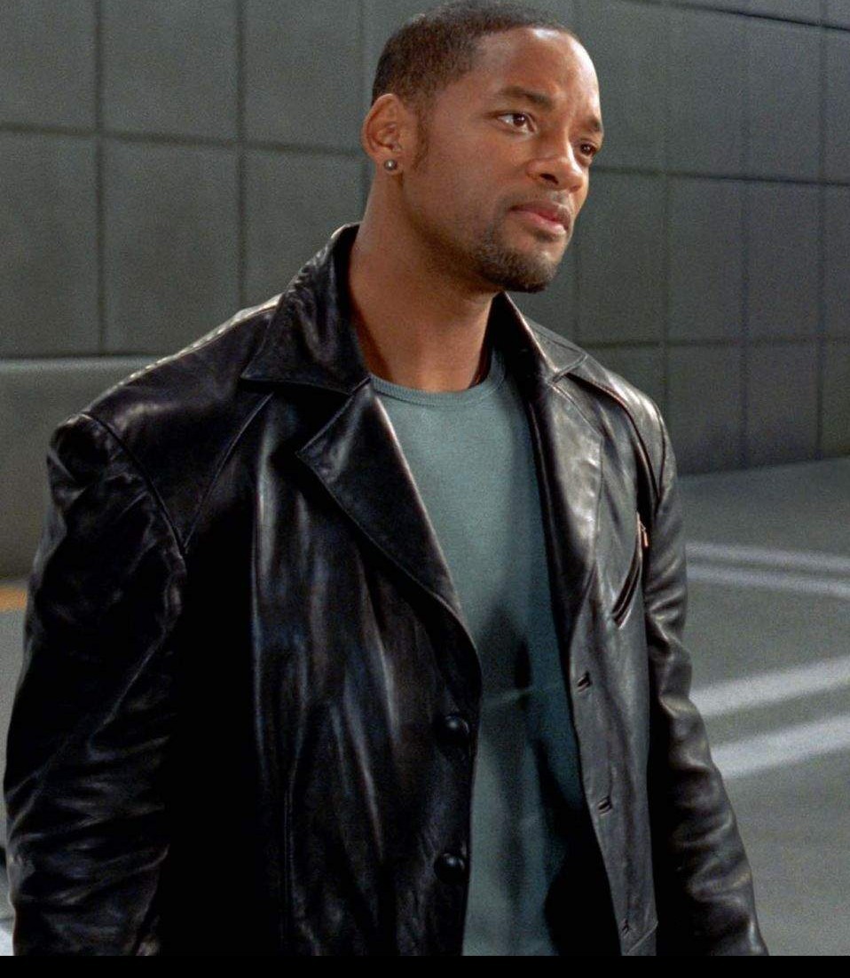 I robot english. Уилл смит я робот. Я робот санни. Уилл смит и робот. I robot english.