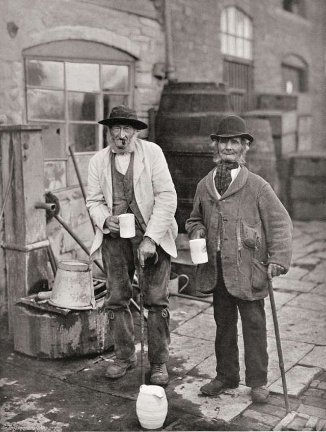 Лица, события, эпохи: редкие исторические фотографии, которые перенесут вас в другое время