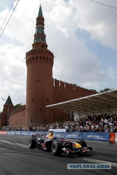Автошоу Moscow City Racing с участием «Формулы-1»