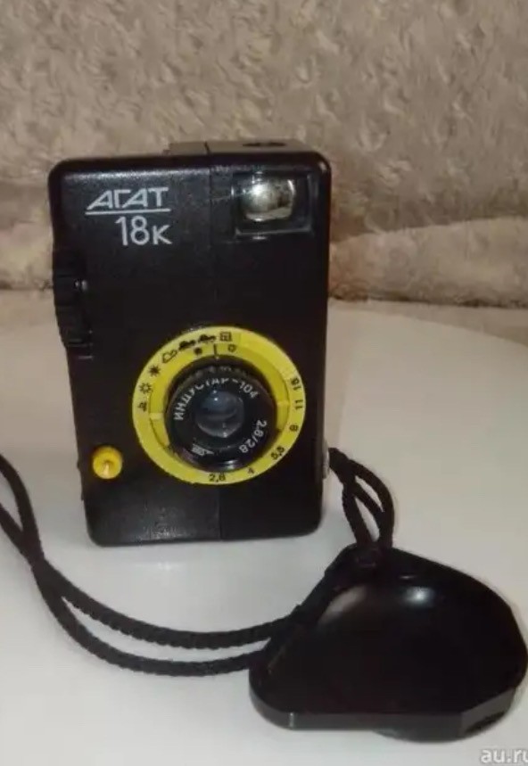 Кумир мальчишек СССР, самый массовый фотоаппарат планеты -"Смена 8М"