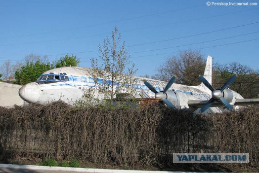20 самых интересных авиапамятников