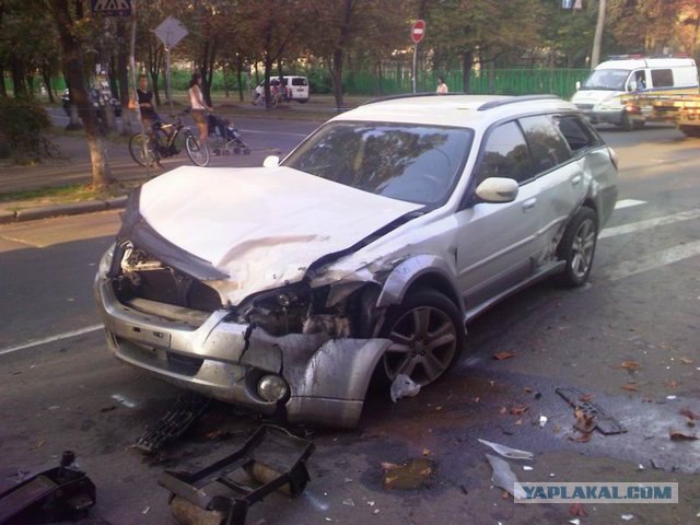 Катапультировался.