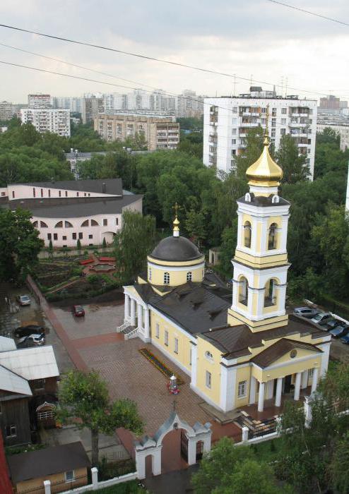 В столице перевыполнили план по строительству православных храмов. Вместо 200 домов божьих за 13 лет возвели 280.