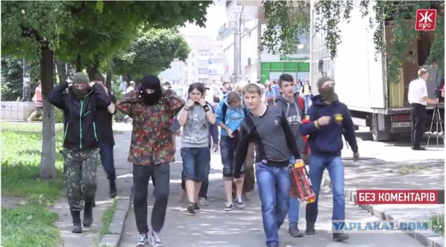 В Житомире громили Российские Банки (Украина)