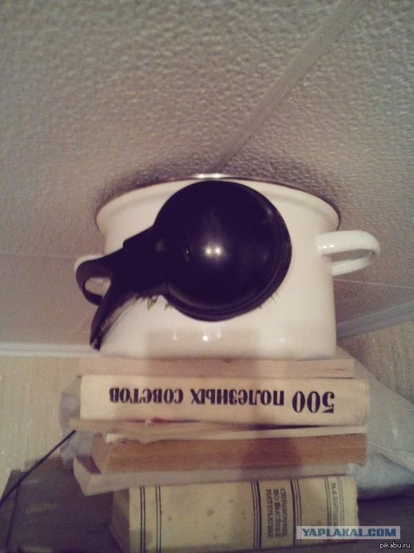 Соседи сверху постоянно передвигают мебель....