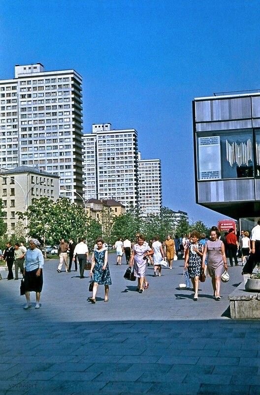 Москва и москвичи. Двадцатый век. 21.04.25