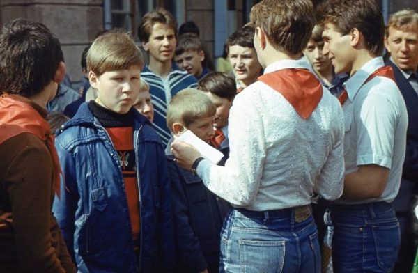 Фотохроника "загнивающего совка". Часть 10
