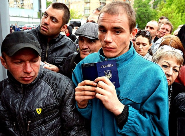 ФСБ задержала 16 украинских неонацистов, готовивших взрывы в РФ